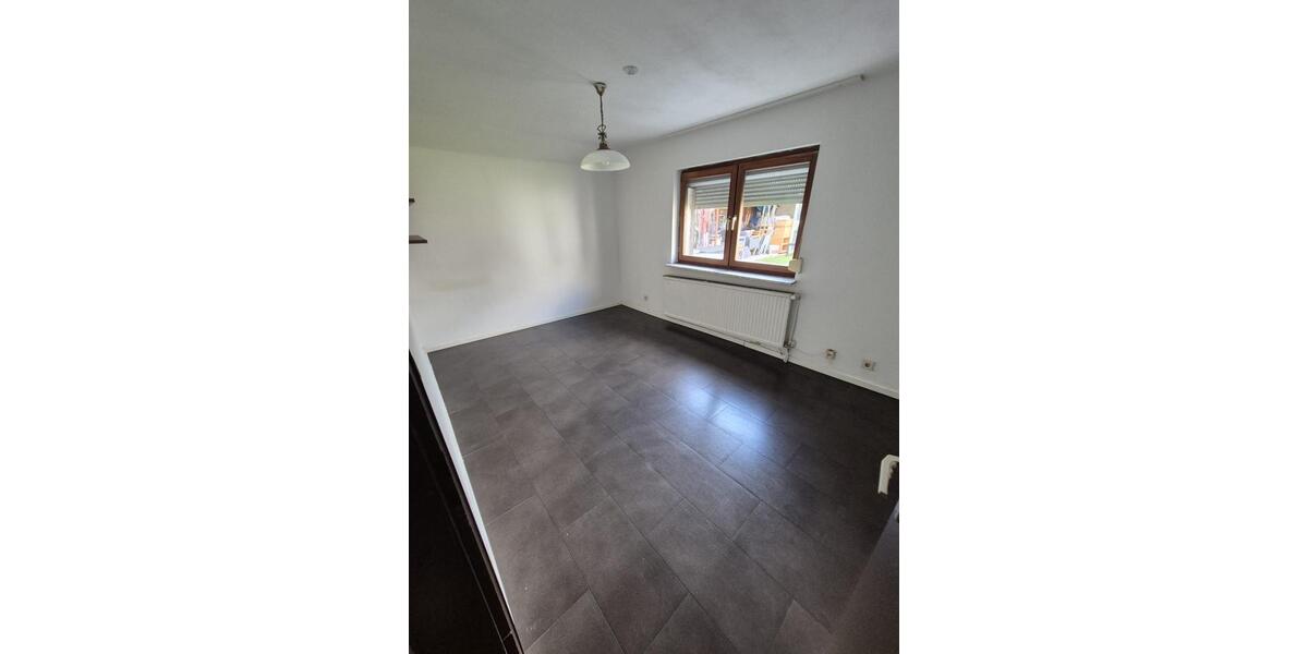 Erdgeschoßwohnung Bünde - 3 Zimmer, 85 m&sup2;, 580&euro; | Angebot:26428133
