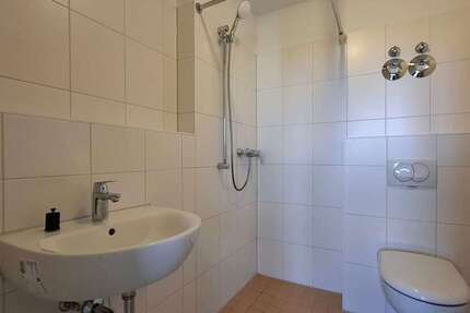 Wohnung Berlin Märkisches Viertel - 1 Zimmer, 32 m&sup2;, 334&euro; | Angebot:27285343