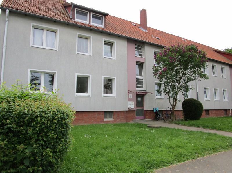 Ruhig gelegene 3-Zimmer-Wohnung mit Tagslichtbad und Balkon