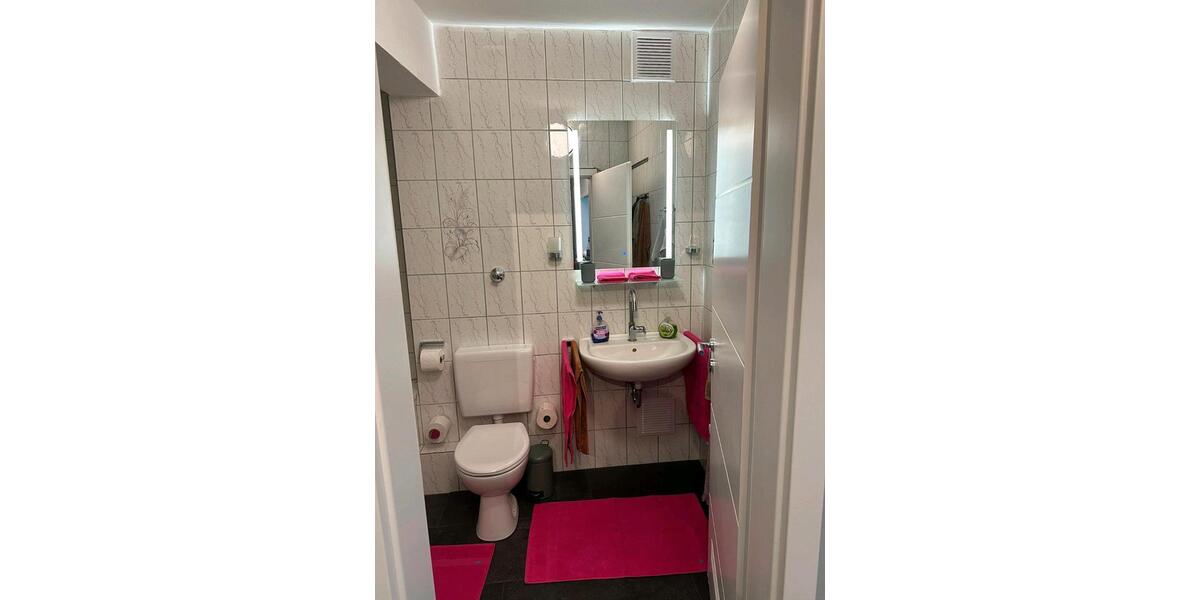 Etagenwohnung Bochum - 3 Zimmer, 65 m&sup2;, 1.850&euro; | Angebot:26546063