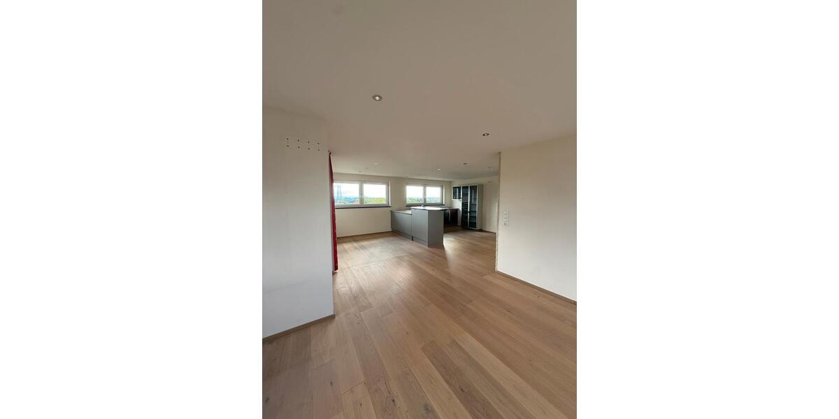 Dachgeschoßwohnung Hergatz - 2 Zimmer, 85 m&sup2;, 1.200&euro; | Angebot:26602946