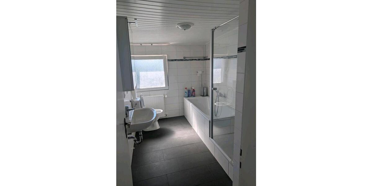 Reihenhaus Beltheim - 5 Zimmer, 130 m&sup2;, 850&euro; | Angebot:26699376