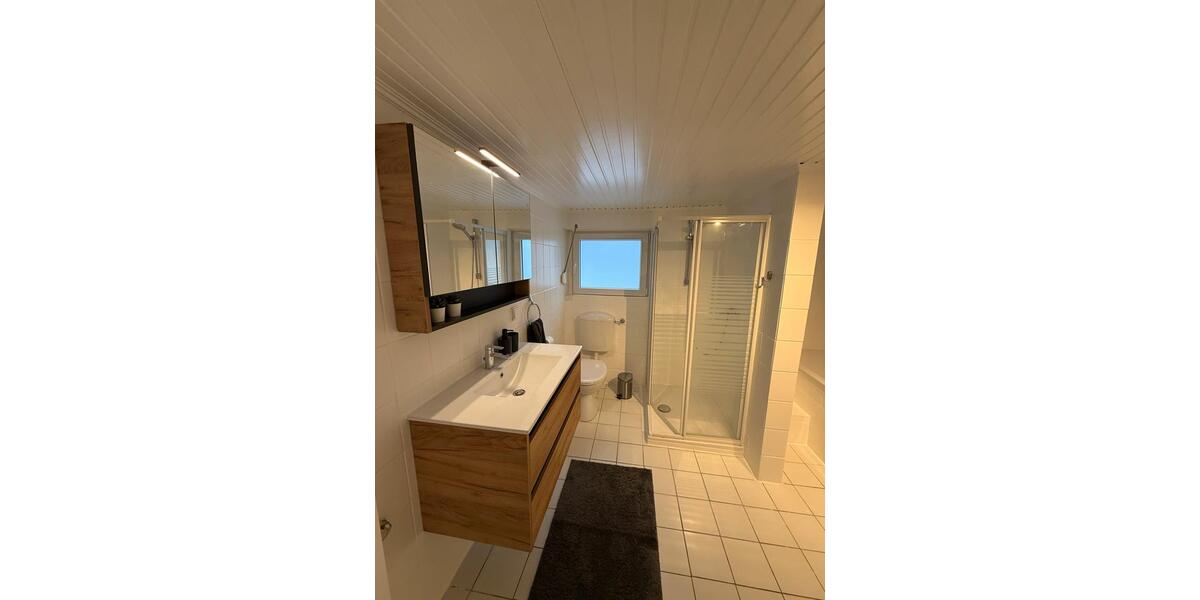 Wohnen auf Zeit Hamburg Langenhorn - 6 Zimmer, 126 m&sup2;, 680&euro; | Angebot:26610182