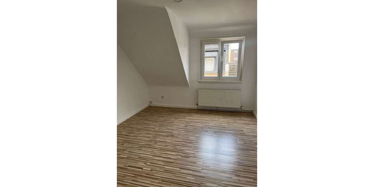 Etagenwohnung Mainz Weisenau - 2 Zimmer, 34 m&sup2;, 445&euro; | Angebot:27110709