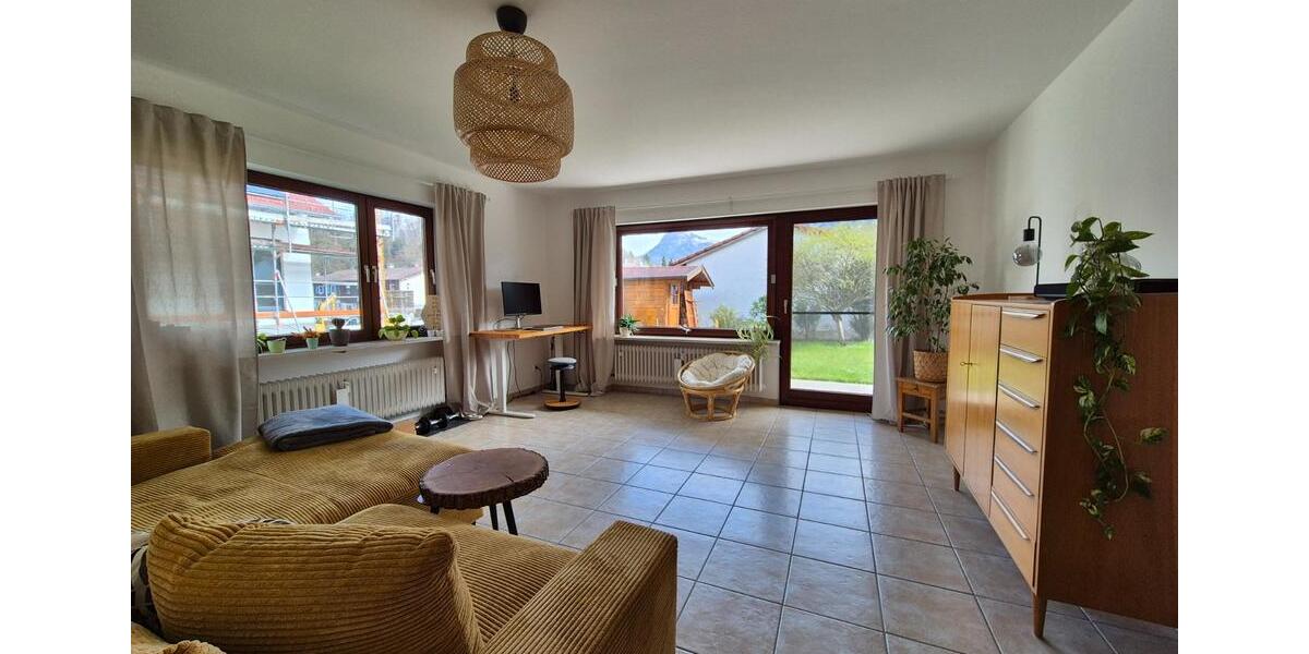 Gewerbeobjekt Brannenburg - 3 Zimmer, 1.300&euro; | Angebot:25945838