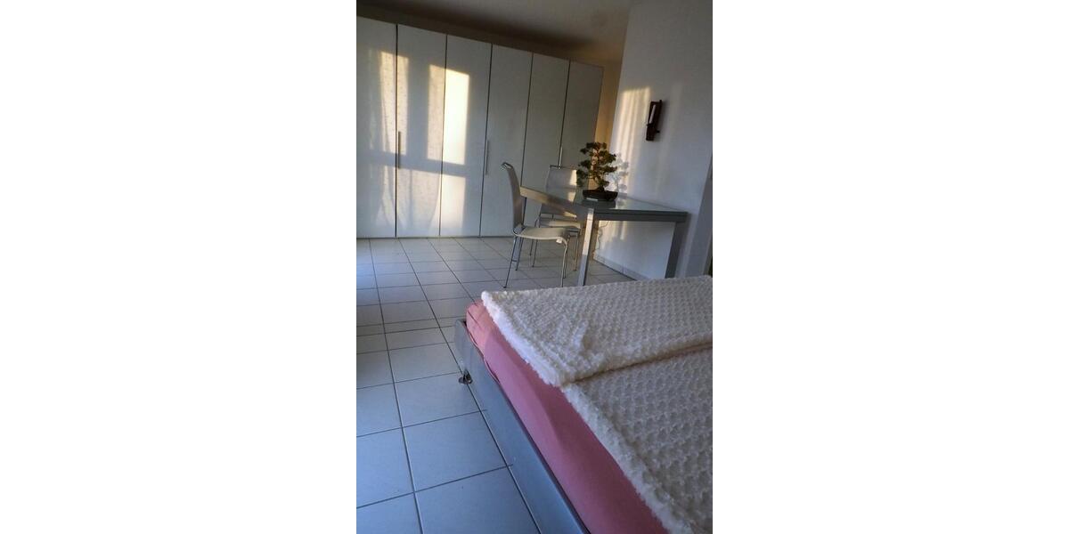 Doppelhaushälfte Griesheim - 4 Zimmer, 124 m&sup2;, 2.200&euro; | Angebot:25075972