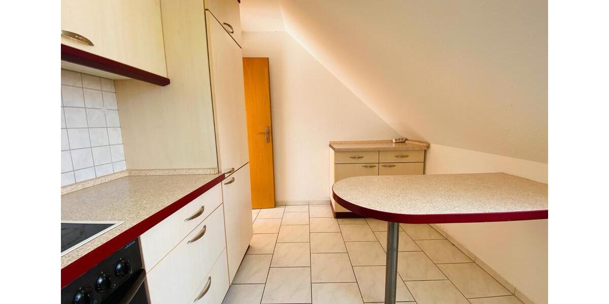 Dachgeschoßwohnung Magdeburg - 3 Zimmer, 86 m&sup2;, 650&euro; | Angebot:23913165