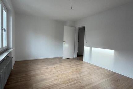 Wohnung Gaildorf - 3 Zimmer, 74 m&sup2;, 1.050&euro; | Angebot:26618458