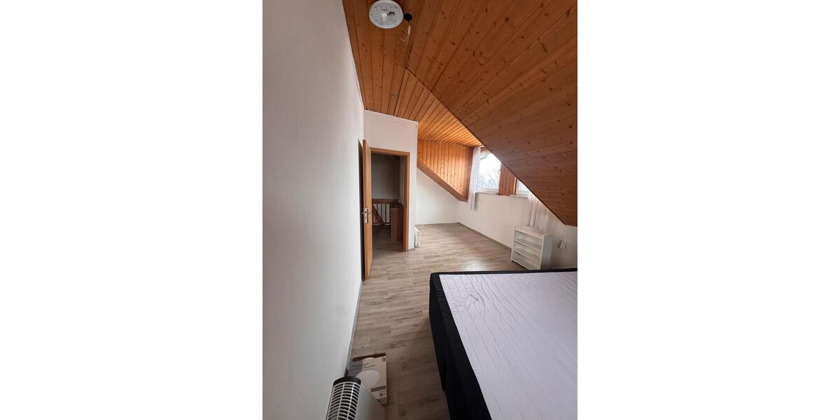 Maisonettenwohnung Redwitz an der Rodach - 3 Zimmer, 80 m&sup2;, 650&euro; | Angebot:25053266