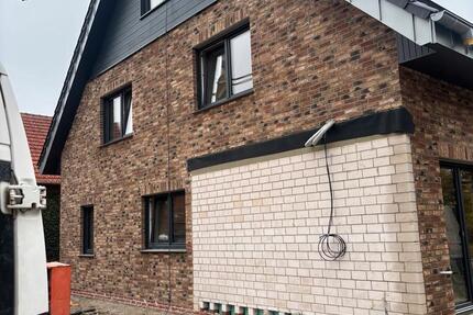 Beelen: Neubau-Doppelhaus ab März 2026 – nur 6-Personen-Haushalt zimmer