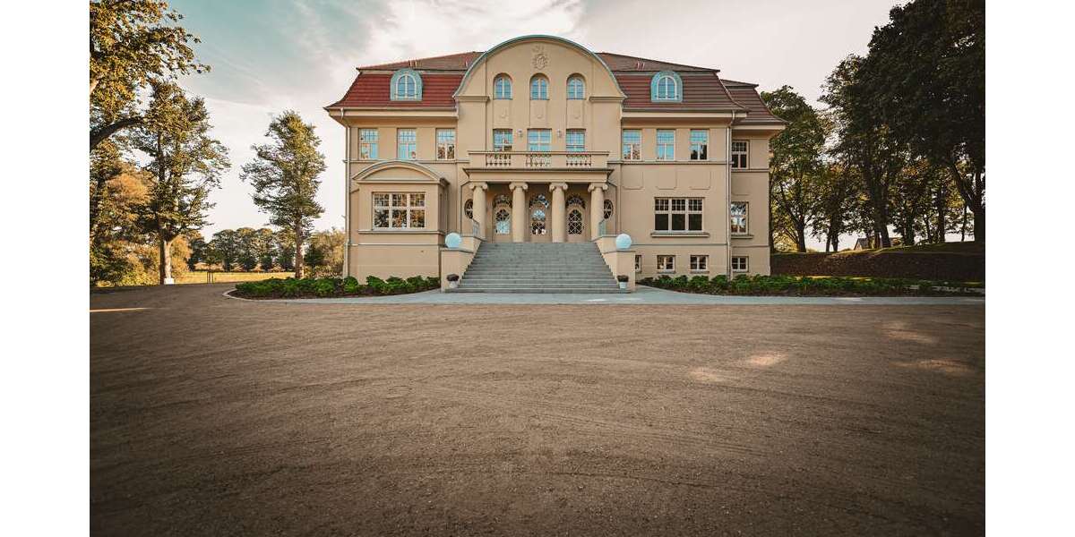 Wohnung zum Mieten in Kiel 1.075 € 27.4 m² 1 zimmer