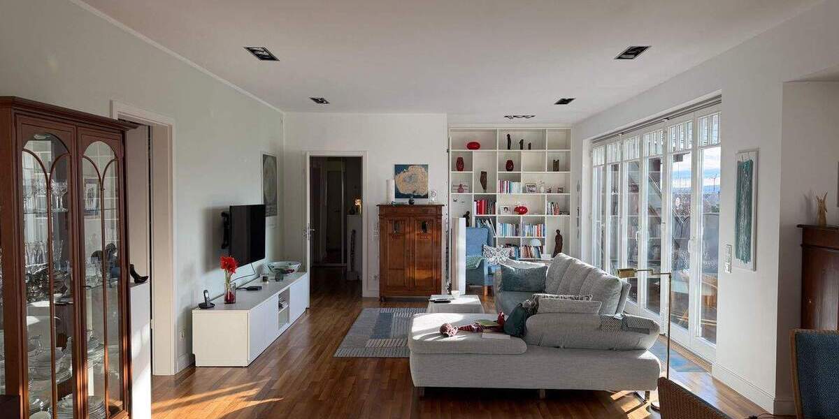 Etagenwohnung Osnabrück Westerberg - 4 Zimmer, 174 m&sup2;, 2.355&euro; | Angebot:24806672