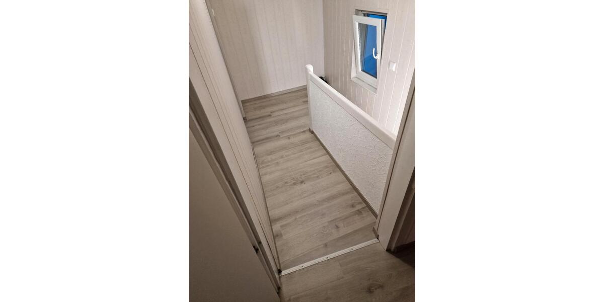 Etagenwohnung Weinheim - 2 Zimmer, 50 m&sup2;, 600&euro; | Angebot:25120850