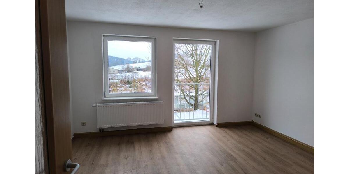 Etagenwohnung Bischofswerda - 3 Zimmer, 63 m&sup2;, 410&euro; | Angebot:23643011