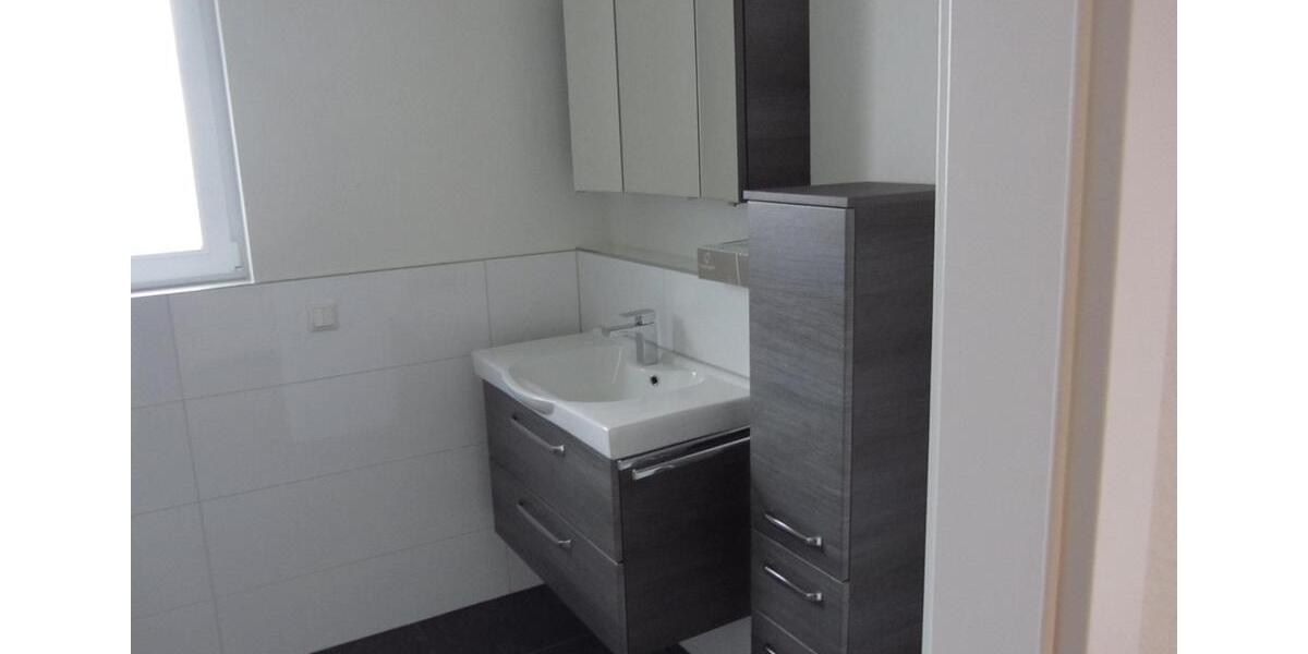 Exklusive 3-Zi.-Wohnung mit 2 Terrassen u. EBK in Gangelt-Birgden 3 zimmer