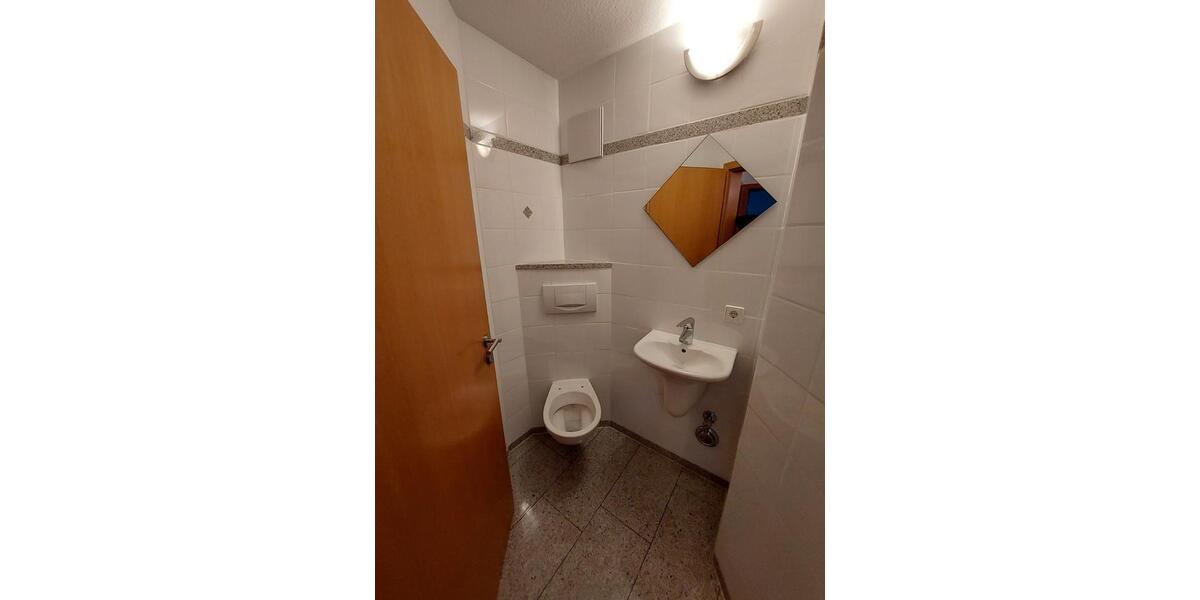 Erdgeschoßwohnung Mittelbiberach - 3 Zimmer, 100 m&sup2;, 1.500&euro; | Angebot:24238491