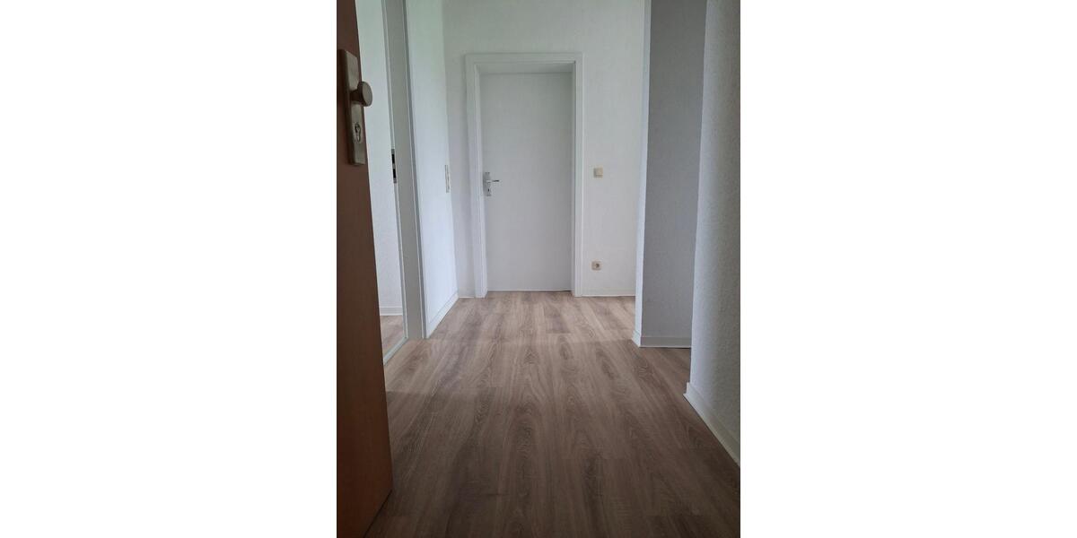 Etagenwohnung Elsteraue - 3 Zimmer, 58 m&sup2;, 320&euro; | Angebot:26558104
