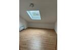 Dachgeschoßwohnung Remshalden - 3 Zimmer, 80 m&sup2;, 1.030&euro; | Angebot:26417226