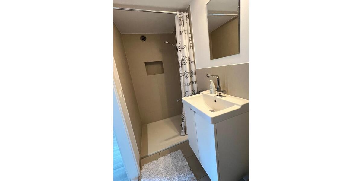Etagenwohnung Köln Lindenthal - 1.5 Zimmer, 45 m&sup2;, 950&euro; | Angebot:26524193
