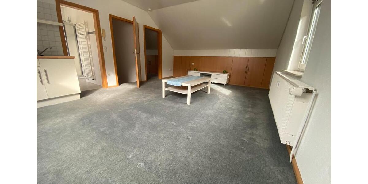 Dachgeschoßwohnung Stadthagen - 5 Zimmer, 126 m&sup2;, 1.200&euro; | Angebot:24868051