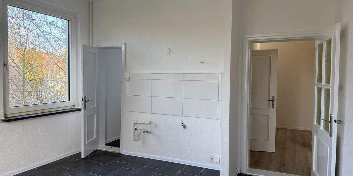 Etagenwohnung Bremerhaven Geestemünde - 3 Zimmer, 120 m&sup2;, 810&euro; | Angebot:25797442