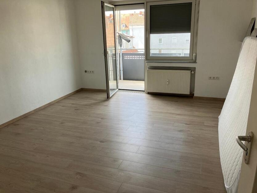 3-Zi.whg. in WÜ-Zellerau - 795 € kalt zimmer