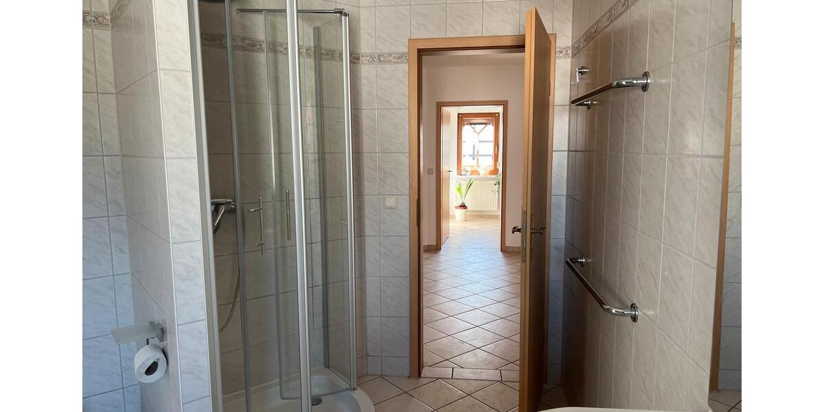 Dachgeschoßwohnung Fürstenwalde (Spree) - 5 Zimmer, 118 m&sup2;, 1.350&euro; | Angebot:26327116