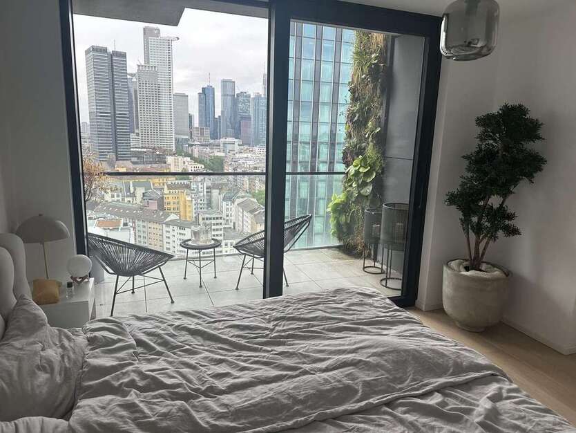 Wohnung zum Mieten in Frankfurt 2.600 € 94 m² 3 zimmer