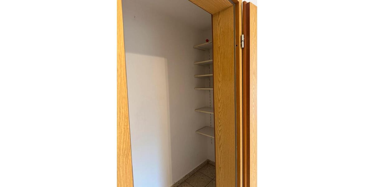 Erdgeschoßwohnung Furth im Wald - 4 Zimmer, 135 m&sup2;, 990&euro; | Angebot:24995884