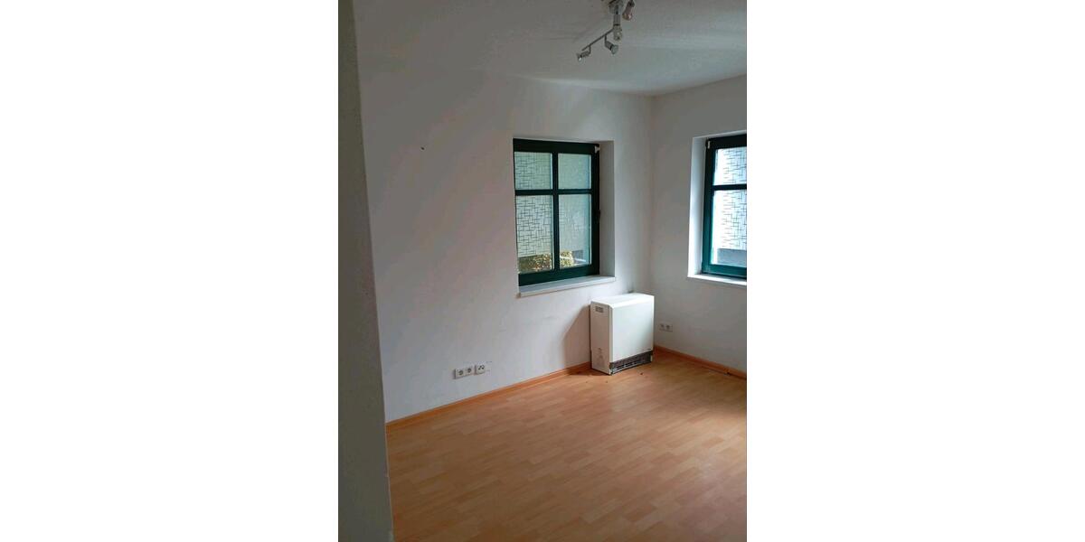 Etagenwohnung Hettstedt - 2 Zimmer, 50 m&sup2;, 370&euro; | Angebot:26047044