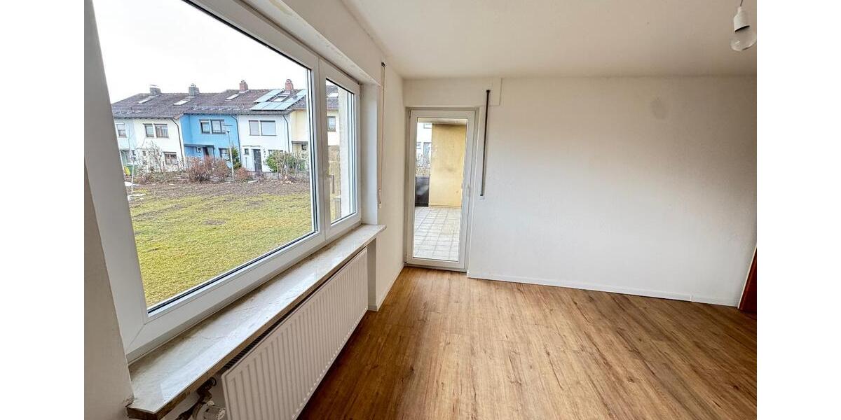 Erdgeschoßwohnung Villingen-Schwenningen Schwenningen - 3.5 Zimmer, 80 m&sup2;, 800&euro; | Angebot:24674114