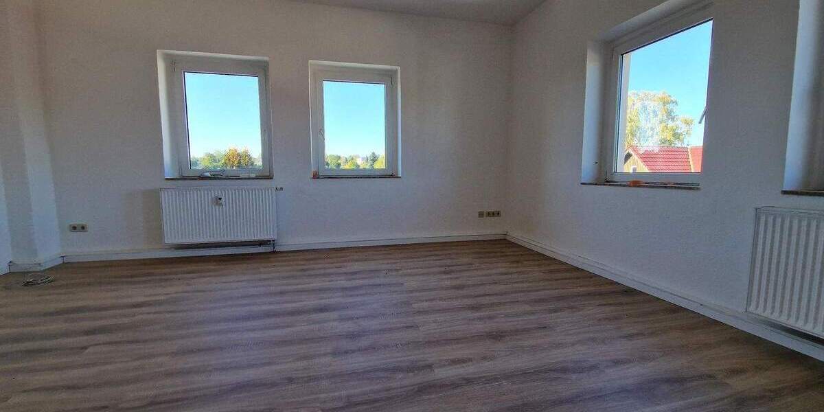 Etagenwohnung Eibau Eibau - 2 Zimmer, 72 m&sup2;, 349&euro; | Angebot:25909060