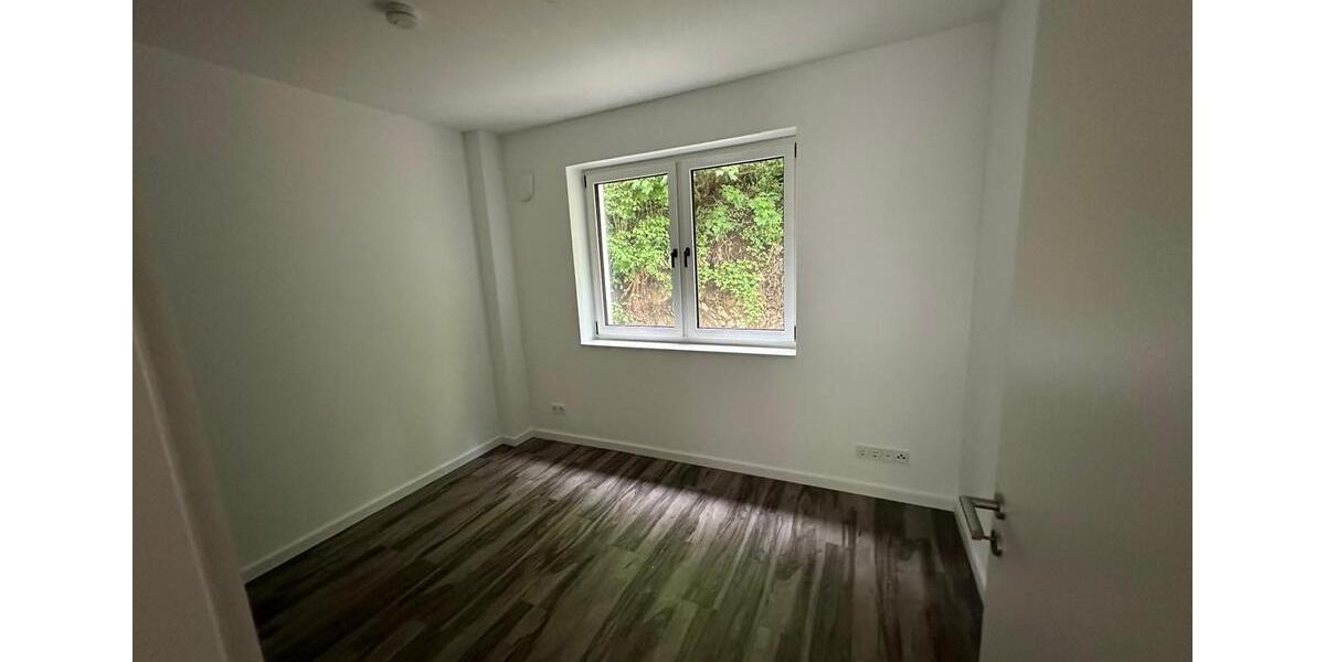 Etagenwohnung Lennestadt - 3 Zimmer, 85 m&sup2;, 935&euro; | Angebot:26253418