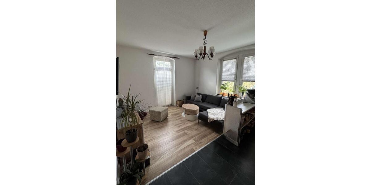 3 Raum Wohnung mit Balkon im Grünen 3 zimmer