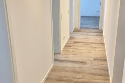 Wohnung Essen Stadtbezirk II - 4 Zimmer, 90 m&sup2;, 998&euro; | Angebot:25073417