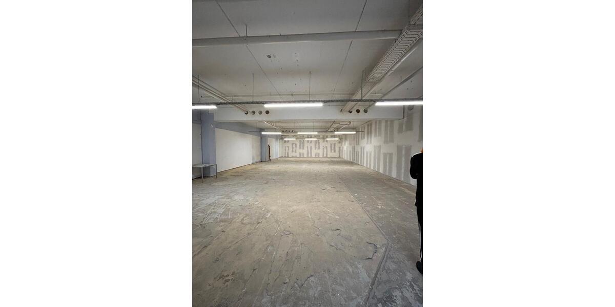 Gewerbeobjekt Hallstadt - 1.000&euro; | Angebot:24818889