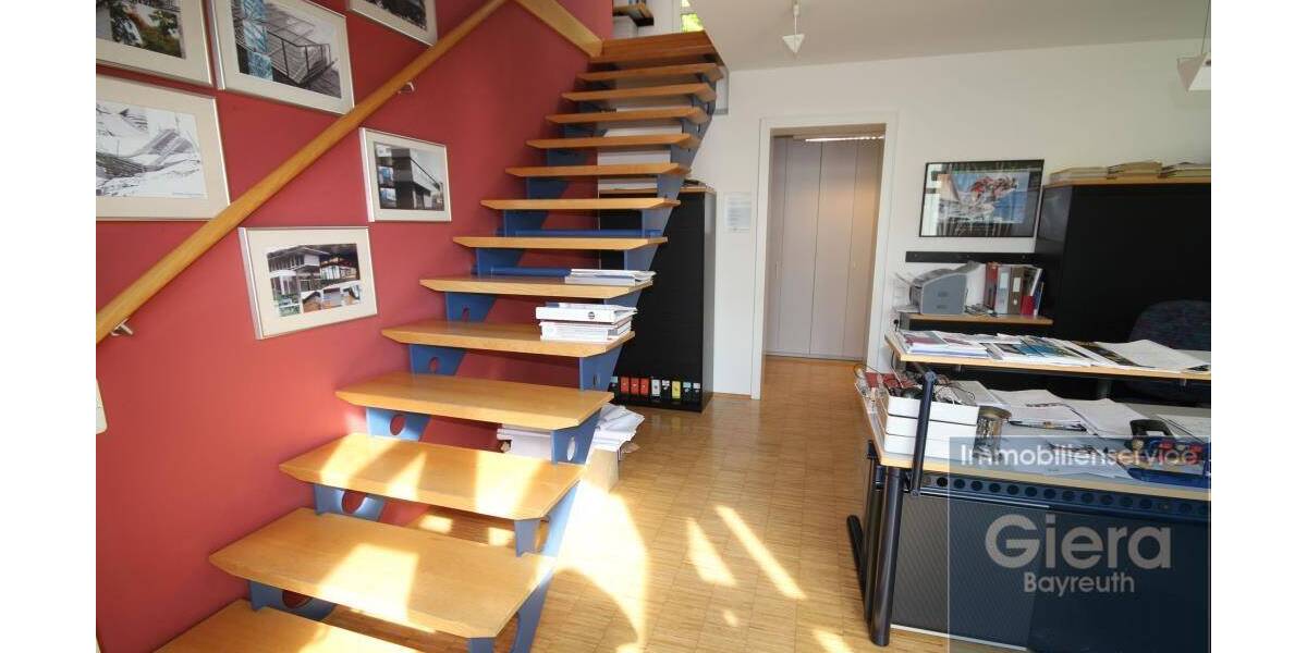 Gewerbeobjekt Warmensteinach - 5 Zimmer, 135 m&sup2;, 945&euro; | Angebot:25725807