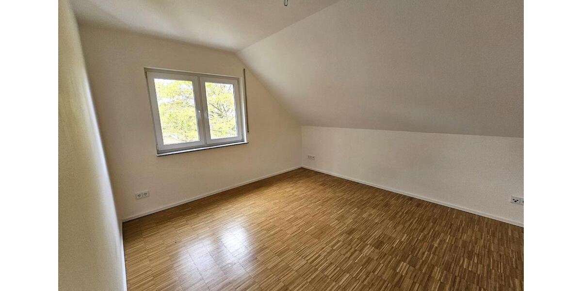 Etagenwohnung Pluwig - 3 Zimmer, 97 m&sup2;, 900&euro; | Angebot:24751471