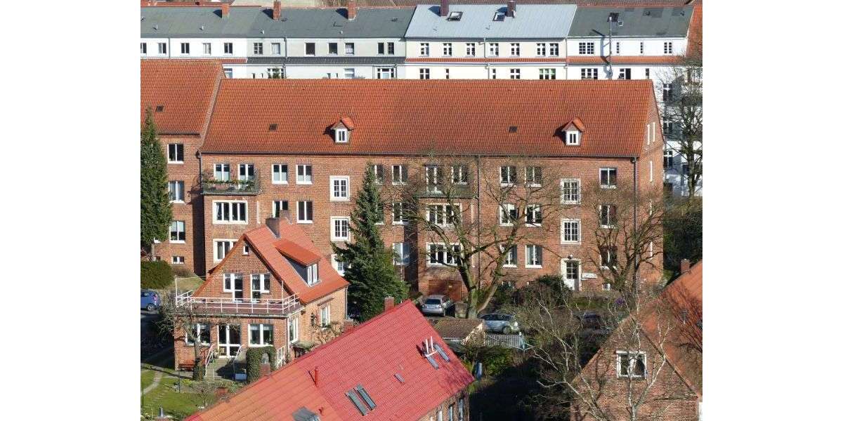 Etagenwohnung Schwerin Neumühle - 4 Zimmer, 98 m&sup2;, 1.258&euro; | Angebot:27133614