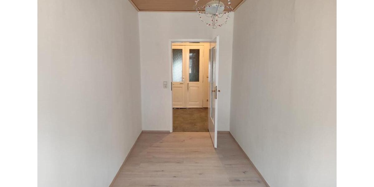 Etagenwohnung Beeskow - 3 Zimmer, 95 m&sup2;, 750&euro; | Angebot:26095144