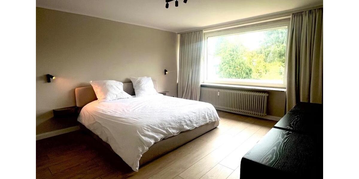 *Kurzfristig * miete Wohnung mit 3 Schlafzimmern in Blankenese 4 zimmer
