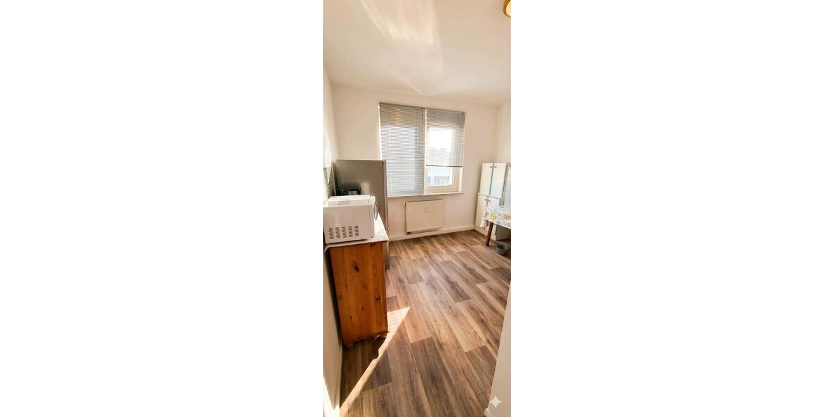 Etagenwohnung Zerbst (Anhalt) - 3 Zimmer, 71 m&sup2;, 485&euro; | Angebot:26492750