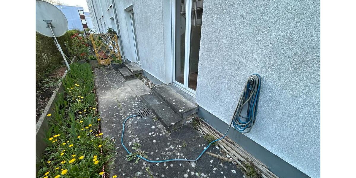 Etagenwohnung Freiberg am Neckar - 3 Zimmer, 79 m&sup2;, 1.100&euro; | Angebot:26045546