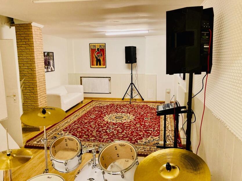 Proberaum in Stuttgart zur Mitbenutzung zimmer