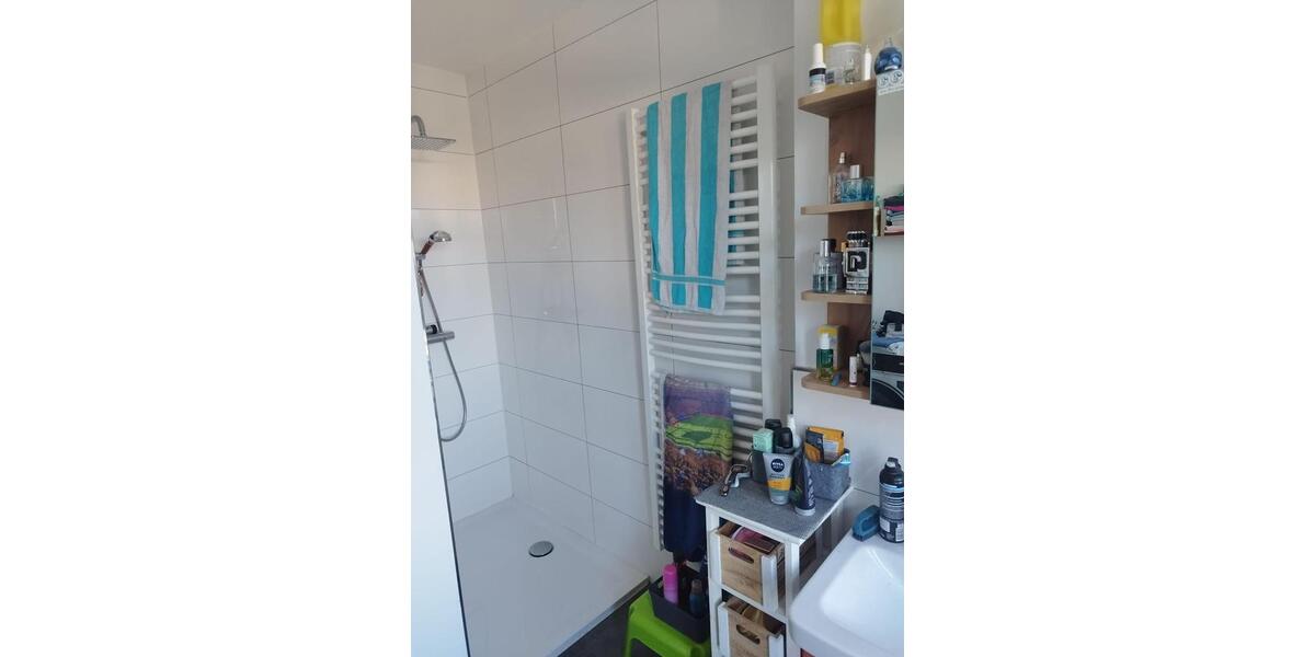 Dachgeschoßwohnung Stollberg (Erzgebirge) - 4 Zimmer, 103 m&sup2;, 892&euro; | Angebot:25510912