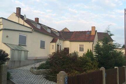 Haus Gröditz - 3 Zimmer, 67 m&sup2;, 600&euro; | Angebot:27624035