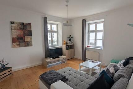 Wohnen auf Zeit Günzburg - 3 Zimmer, 89 m&sup2;, 1.100&euro; | Angebot:25333005