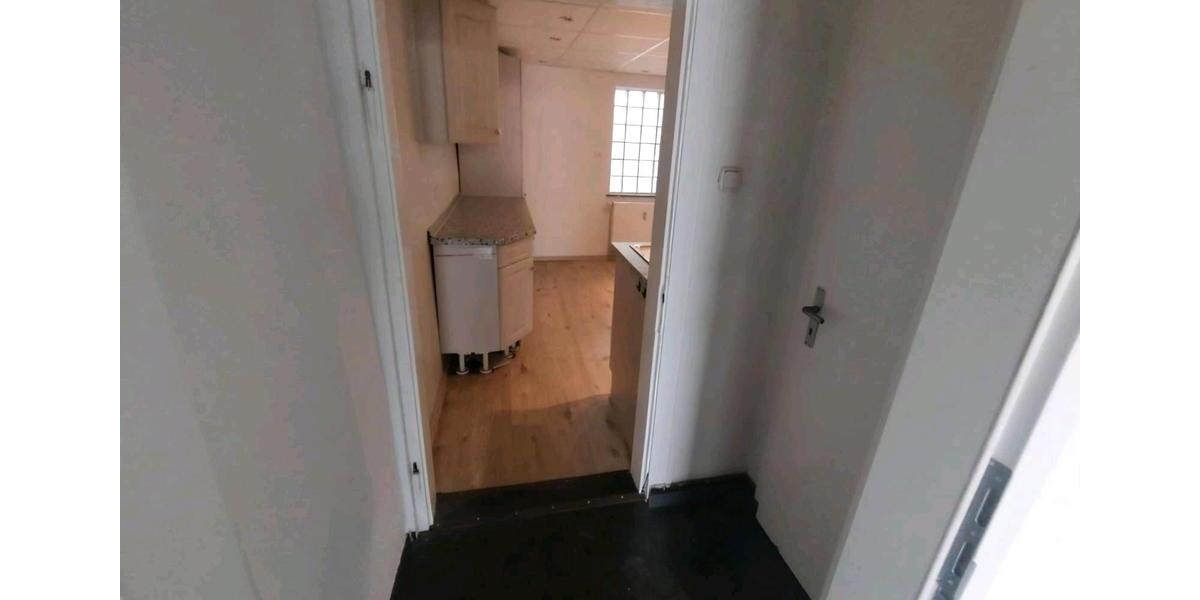 Erdgeschoßwohnung Herborn - 2 Zimmer, 100 m&sup2;, 800&euro; | Angebot:25956827