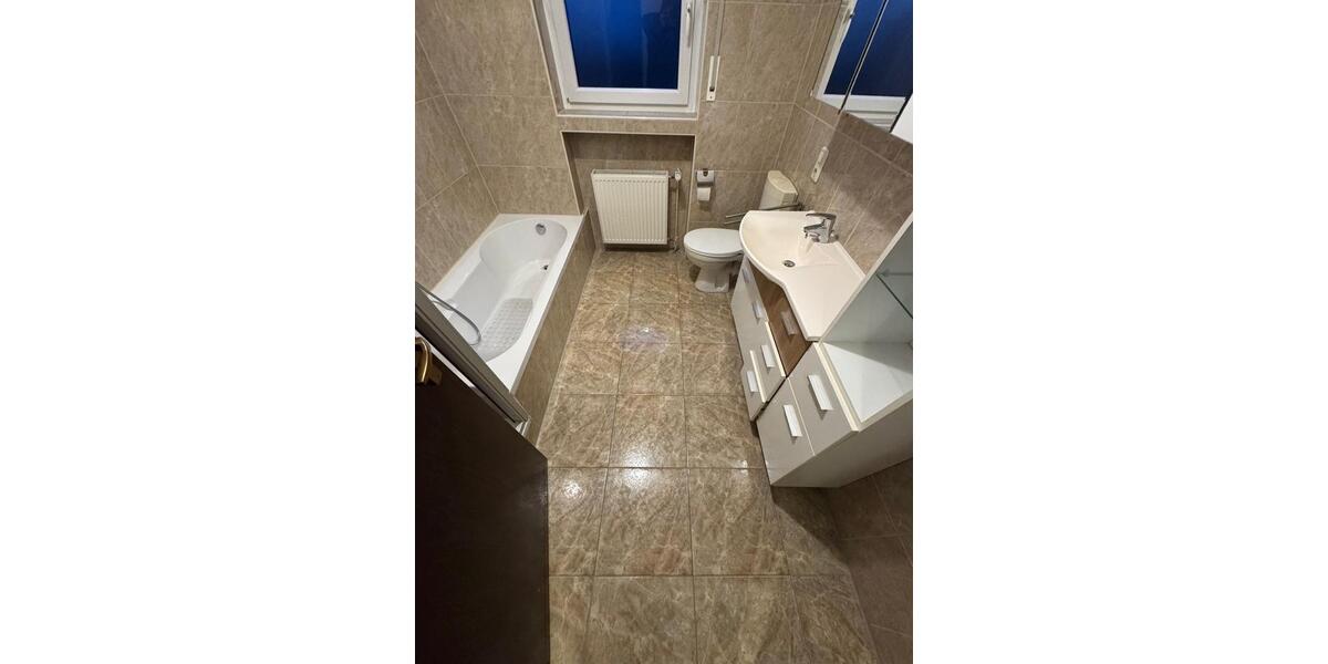 Etagenwohnung Höhr-Grenzhausen Grenzhausen - 3 Zimmer, 93 m&sup2;, 900&euro; | Angebot:26313784