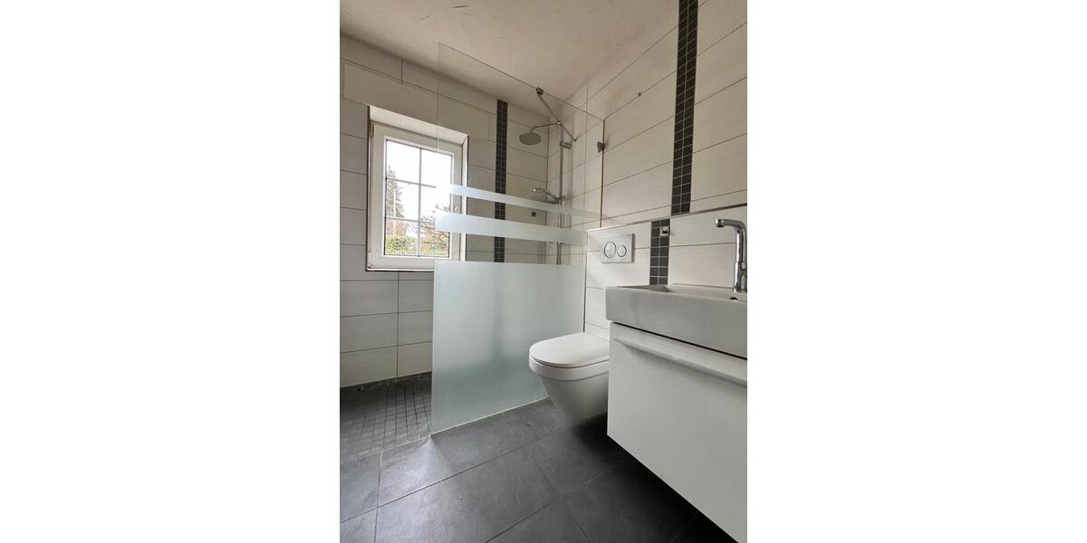 Etagenwohnung Neuberg - 3 Zimmer, 85 m&sup2;, 1.350&euro; | Angebot:26248562
